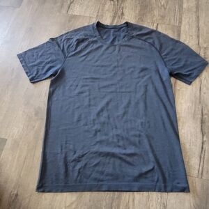 Lululemon Men's Tee